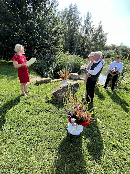 svatba v akci paní starostka foto